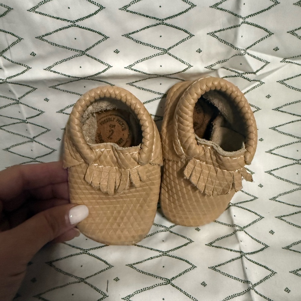 Freshly Picked Tan Moccasin Baby Soft Sole Shoes with Fringe